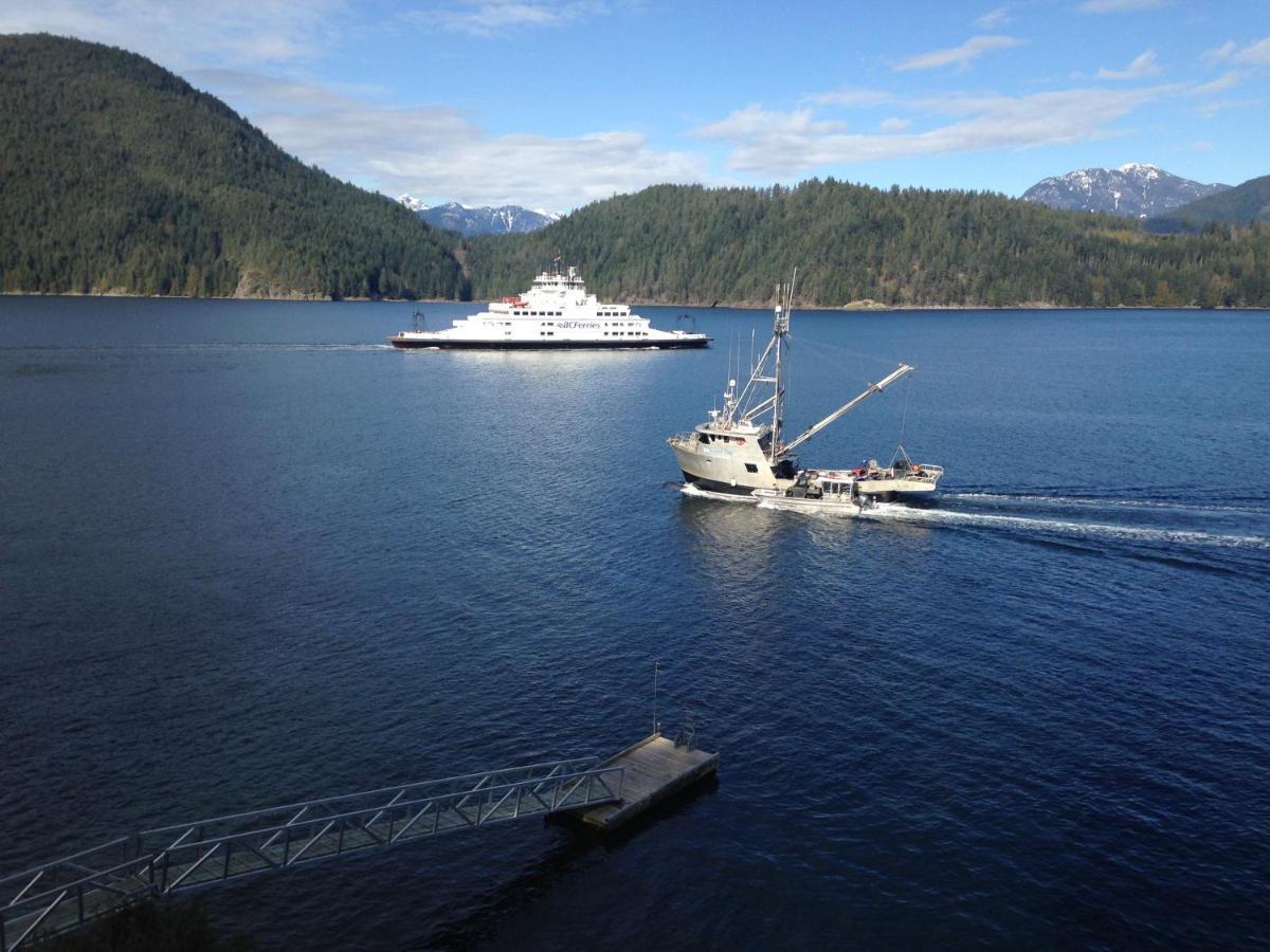 Earls Cove Orca View Bed & Breakfast Egmont Bagian luar foto
