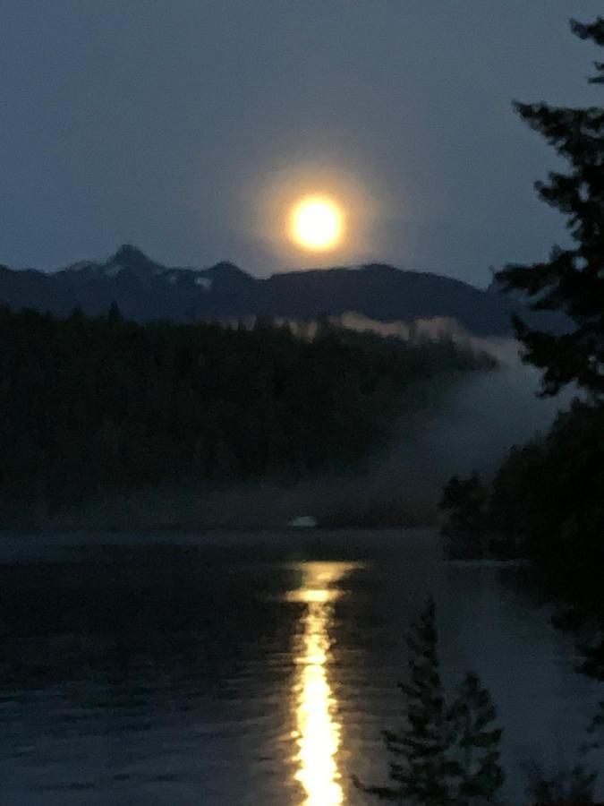Earls Cove Orca View Bed & Breakfast Egmont Bagian luar foto