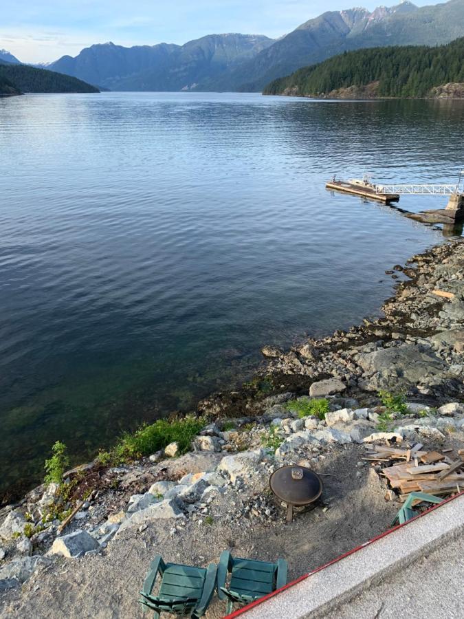 Earls Cove Orca View Bed & Breakfast Egmont Bagian luar foto