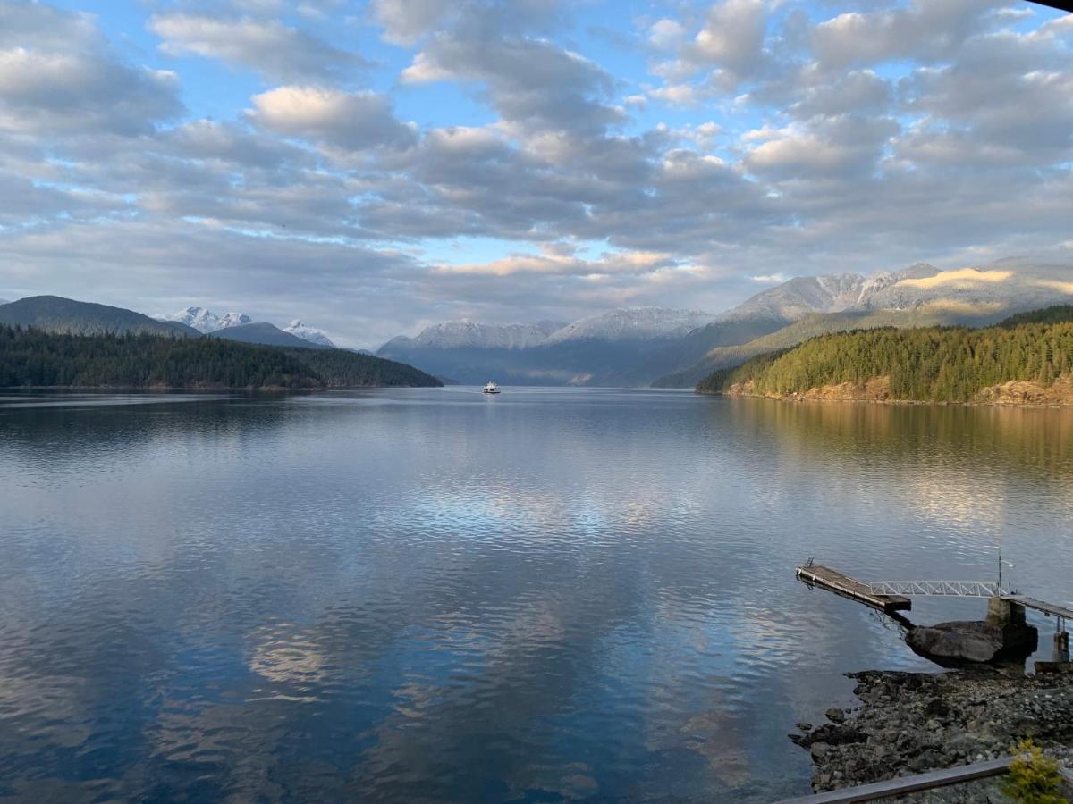 Earls Cove Orca View Bed & Breakfast Egmont Bagian luar foto